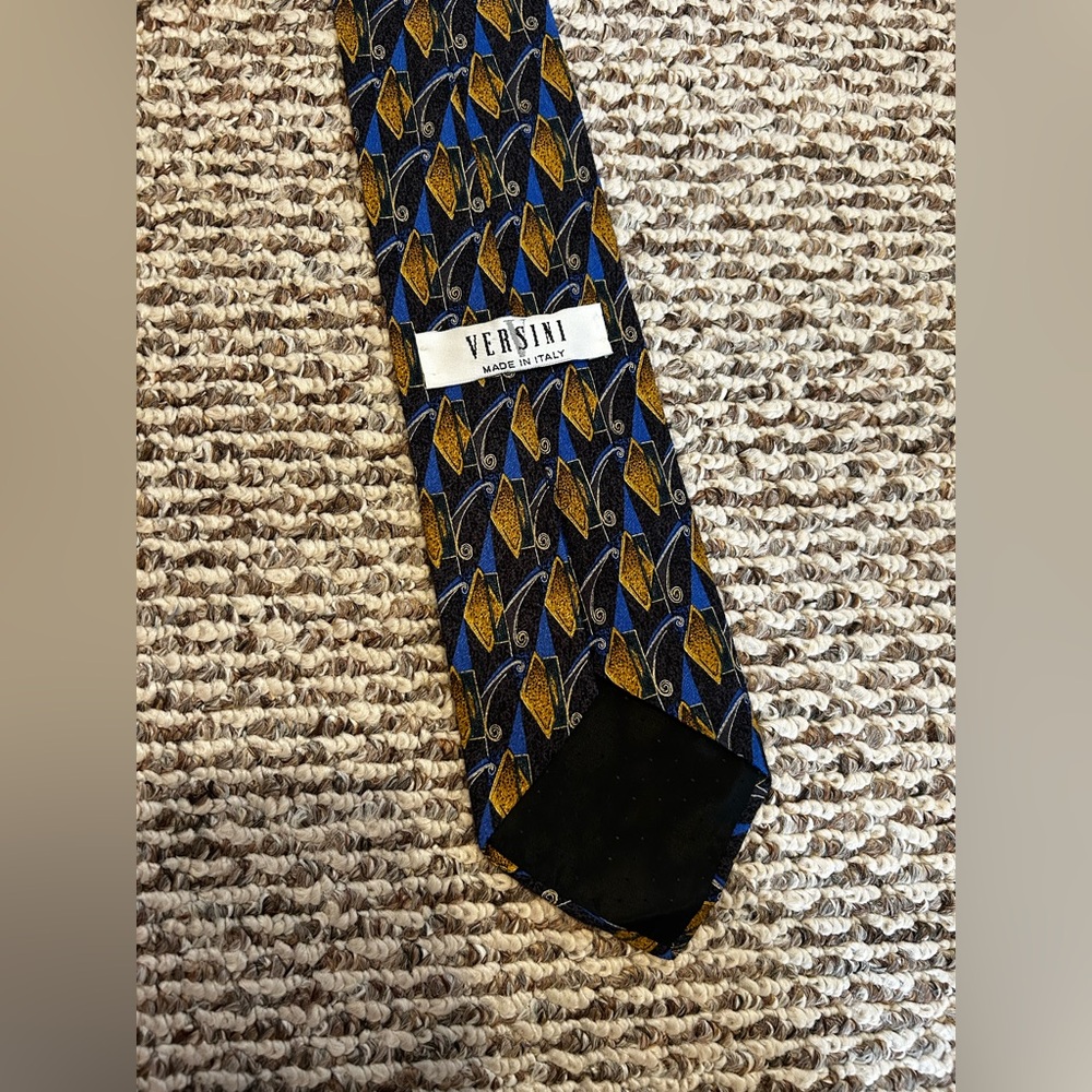 Versini Italian Silk Tie. Black Geometric, GUC